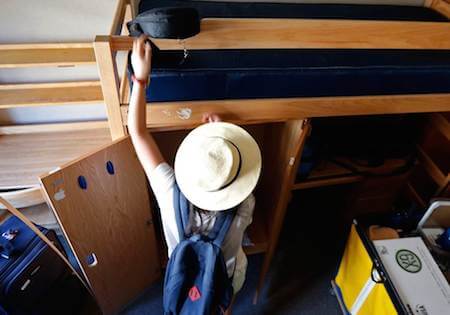 moveBuddha Scholarship – Up to $1,000 – Apply Annually by February 1