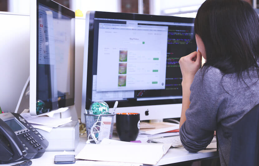 17oxen Digital Marketing Scholarship- $1,000 – Apply Annually by April 30