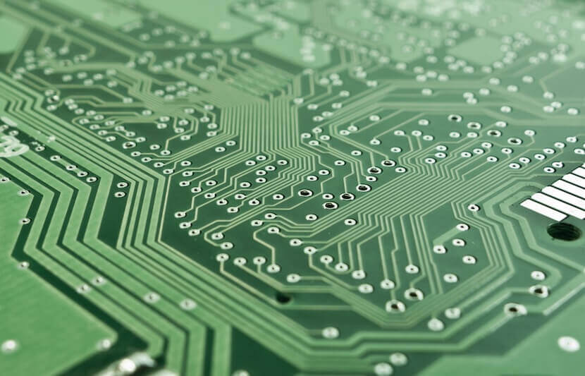 LincolnLabs.com Scholarship – $1,000 – Apply Annually by November 30