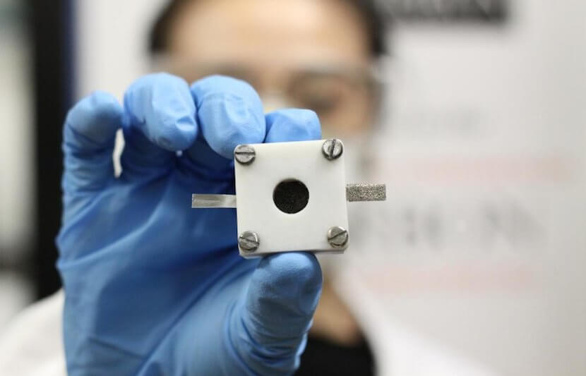 University of Sydney and Nanyang Technological University Researchers Develop Zinc-Air Batteries That Make Recharging Easier