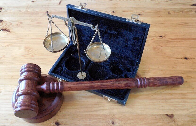 Hirsch & Lyon Annual College Scholarship – $500 – Apply Annually by July 10