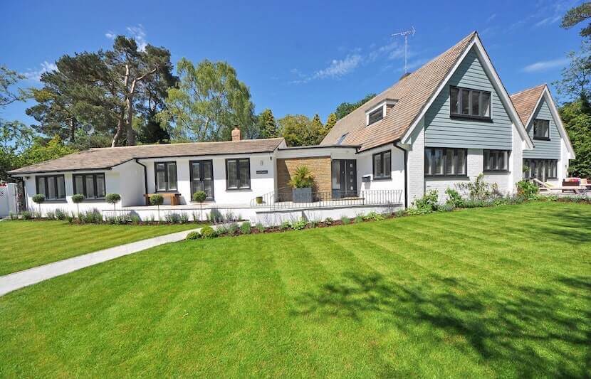 RealtyHop Scholarship 1,000 Apply Annually by April 30 & August 31