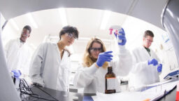 At These Colleges, Students Begin Serious Research Their First Year