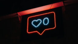 Quit Social Media and Your Grades May Improve, Study Finds