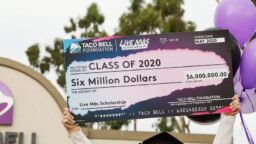 Taco Bell sta distribuendo 6 milioni di dollari in borse di studio a studenti appassionati