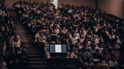 How to Ace the Entry-Level Lecture Course
