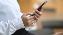 Personality Traits May Make People More Addicted to Social Media